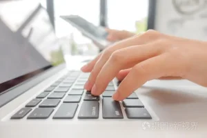 抖音上冷门但赚爆的项目（月入六位数进来看看）