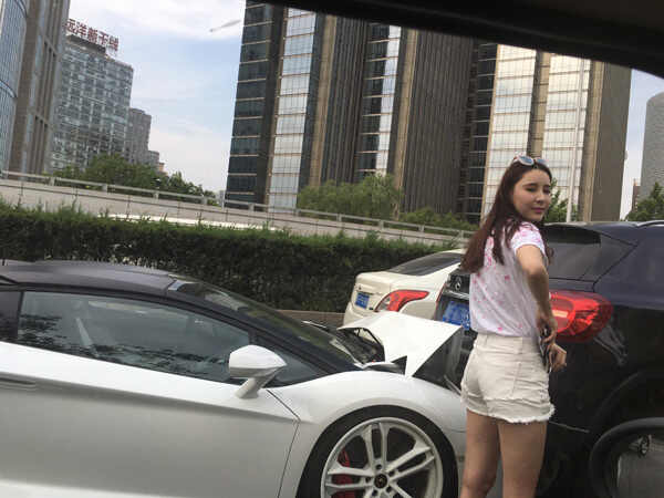 车辆必买的4个险价格表(车辆必买的4个险多少钱?)