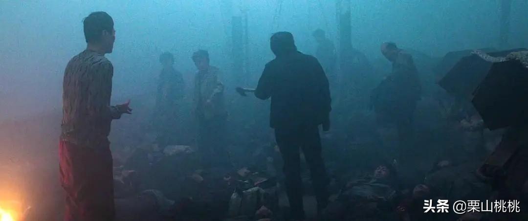 鲁荣渔2682号惨案改编电影，《海雾》韩国人真敢拍，看完久久不能平静