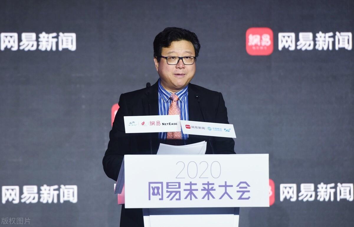 拼多多老板身价多少亿(身价4500亿超越马云,功成名就却又激流勇退)