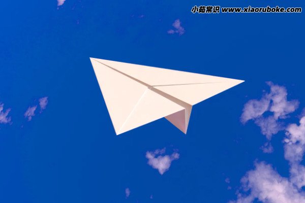 能飞9000000米的纸飞机，吉尼斯最远记录为70.866米