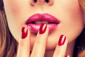 美甲属于什么行业类型(美甲店所属行业)