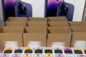 【揭秘抖音主播的快手拉新黑科技】一分钟内免费送50部苹果14PRO，你信吗？