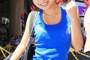 疯狂女假面小希资料，假面小希的造型。