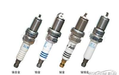 玩r头的100种方式图解(如何吃到自己的咪头)