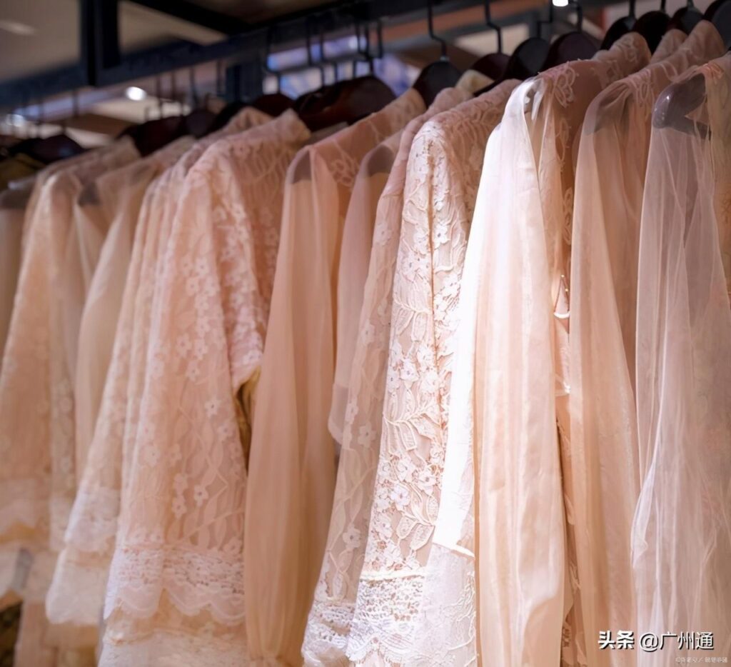 中国十大女装品牌排行榜10强(国内一线女装品牌大全) 中国十大女装品牌排行榜10强(国内一线女装品牌大全)