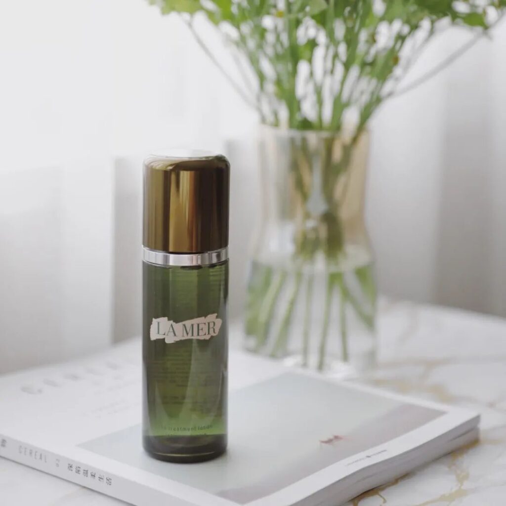 海蓝之谜精粹水好用吗(LaMer精萃水的作用和功效) 海蓝之谜精粹水好用吗(LaMer精萃水的作用和功效)