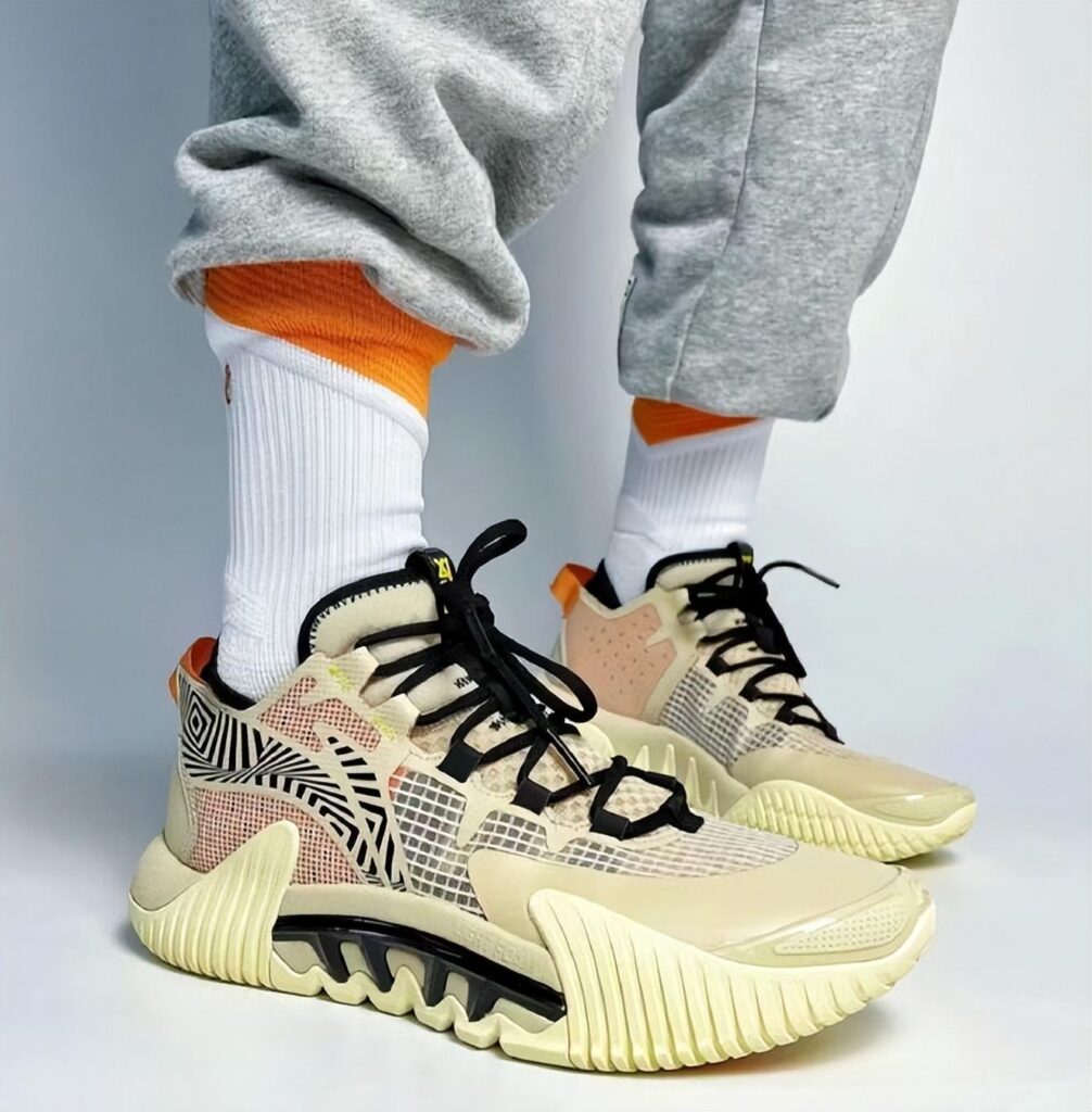 十大公认最强篮球鞋排行榜(颜值高性能好的篮球鞋品牌推荐) 十大公认最强篮球鞋排行榜(颜值高性能好的篮球鞋品牌推荐)