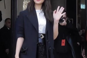 林心如巴黎看秀状态，我却笑死网友评论里